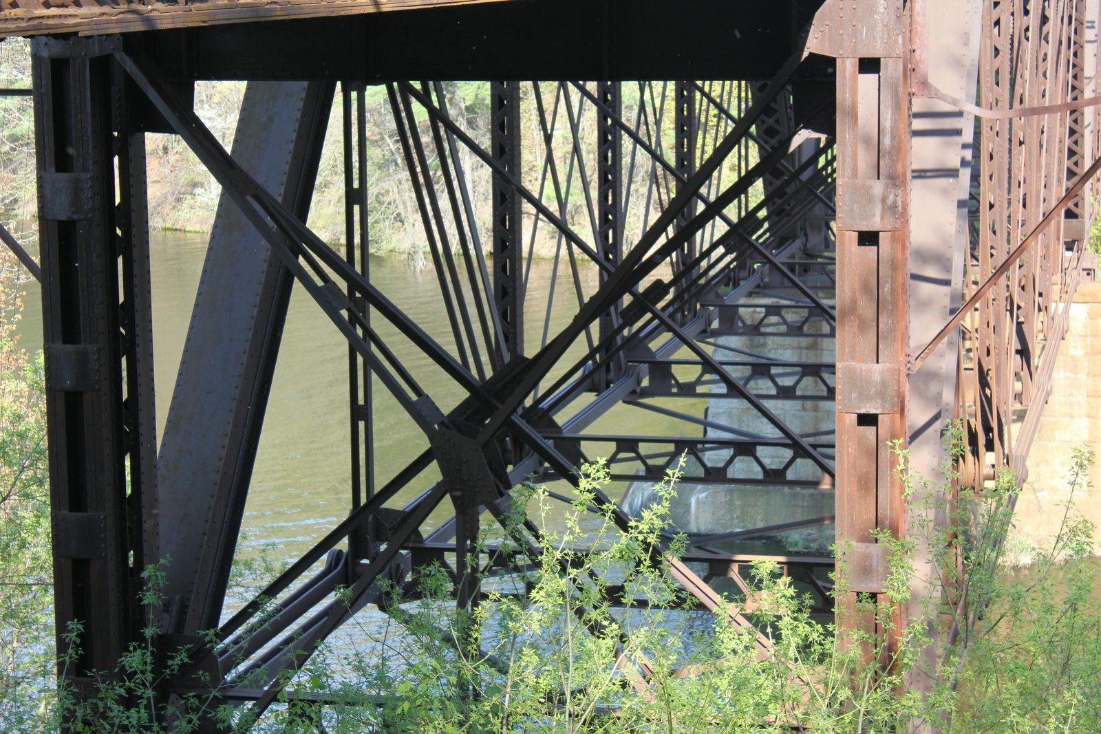 Inside truss